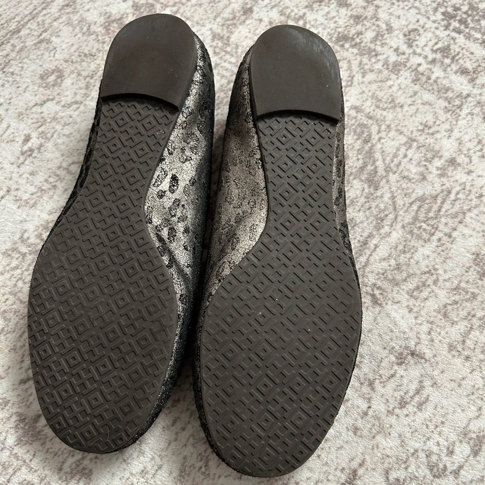 Leopard Print Slip-On Shoes